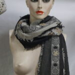 Monochromatische Eleganz – Bild 3