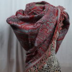 Crimson Harmony Kaschmir Schal – Bild 5