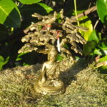 Bhaisajyaguru unter Bodhi-Baum